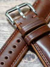 画像をギャラリービューアに読み込む, ブッテーロレザー腕時計ストラップ – チェスナット