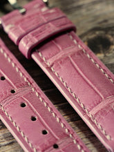 画像をギャラリービューアに読み込む, クロコダイルレザー腕時計ストラップ – サーモンピンク
