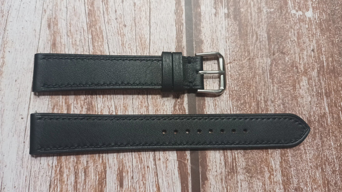 Black Swift Leather Strap For Galaxy Watch 4 Classic (42mm & 46 mm)