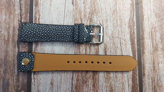 Black Stingray Open Ended Straps