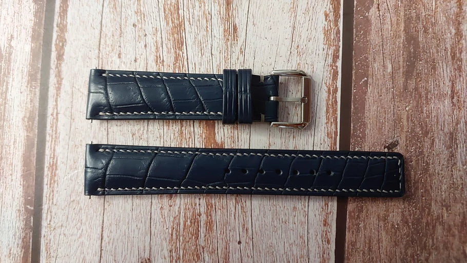 Full grain crocodile leather (dark blue)