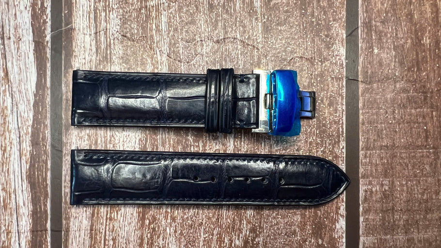フルグレイン ワニ革 - ダークブルー Full grain crocodile leather - dark blue